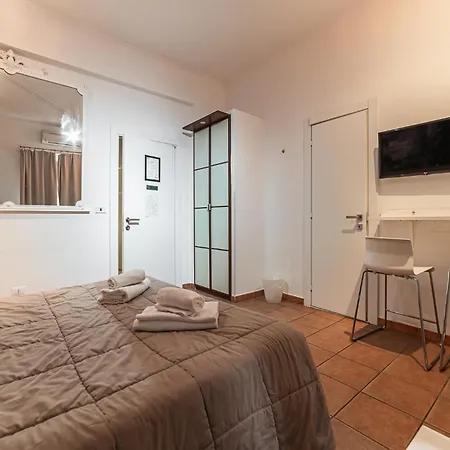 Bed & Breakfast Cristel Cozy - Termini Train Station *