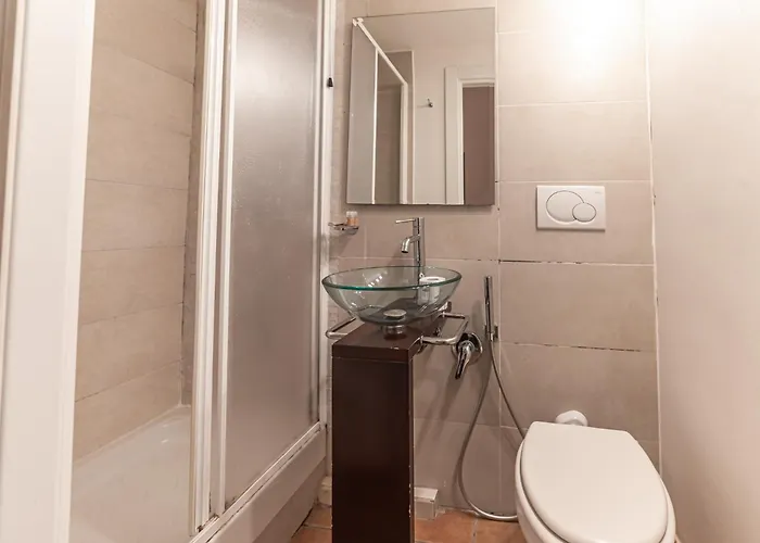 B&B Cristel Cozy - Termini Train Station *