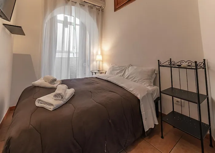 B&B Cristel Cozy - Termini Train Station 로마
