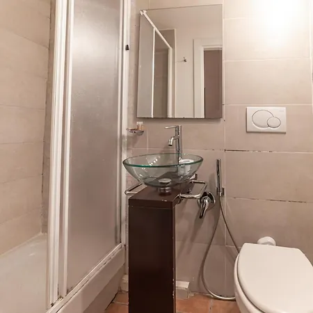 Bed & Breakfast Cristel Cozy - Termini Train Station *
