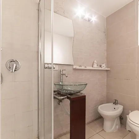 Cristel Cozy - Termini Train Station Bed & Breakfast Rome